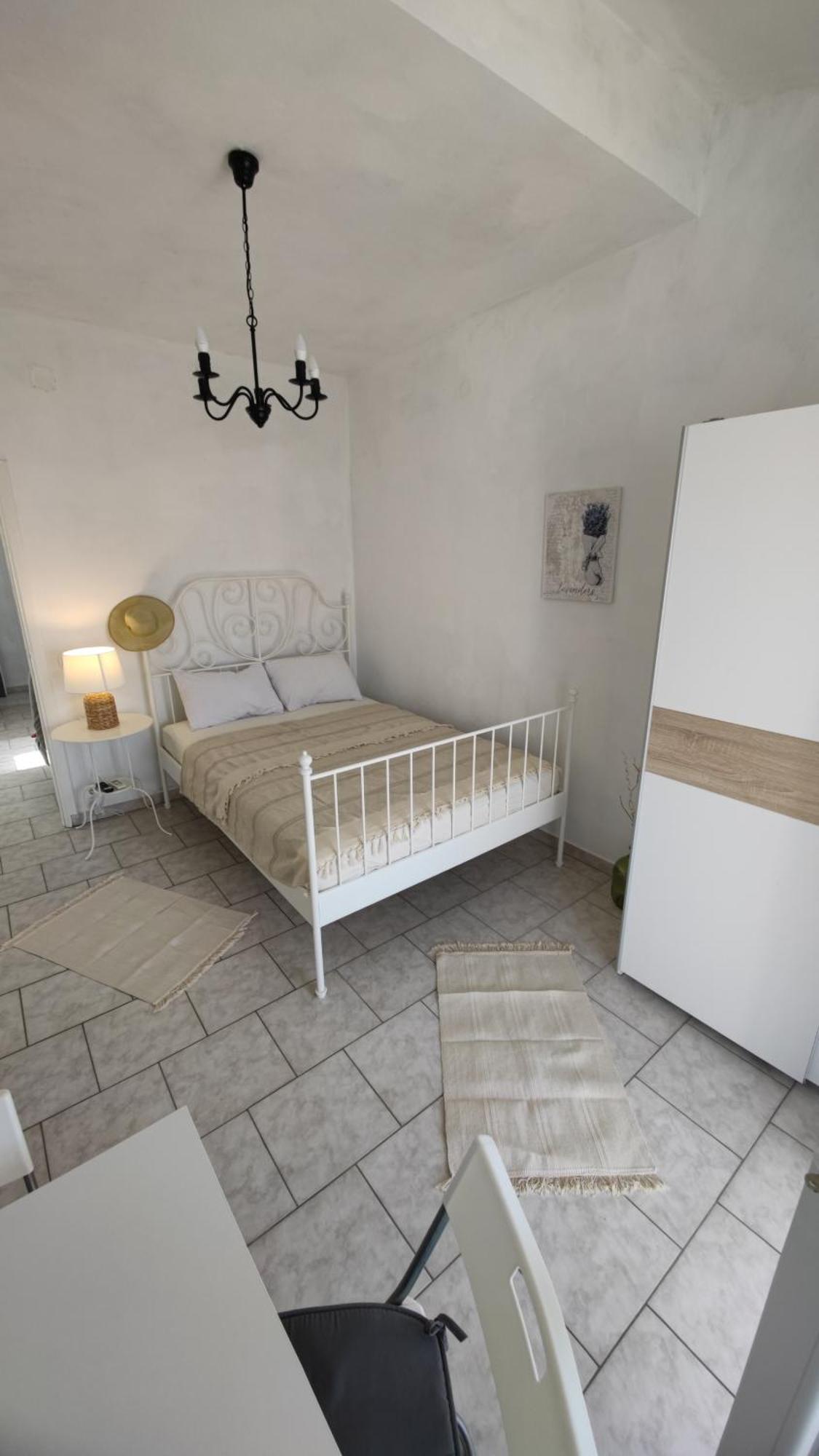 Vila Sentio Mare-Apartments Livaic Zeljko Pirovac Exterior photo